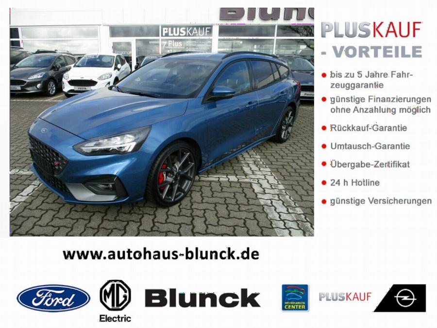 Fotografie Ford Focus ST EcoBoost 2.3 Turnier